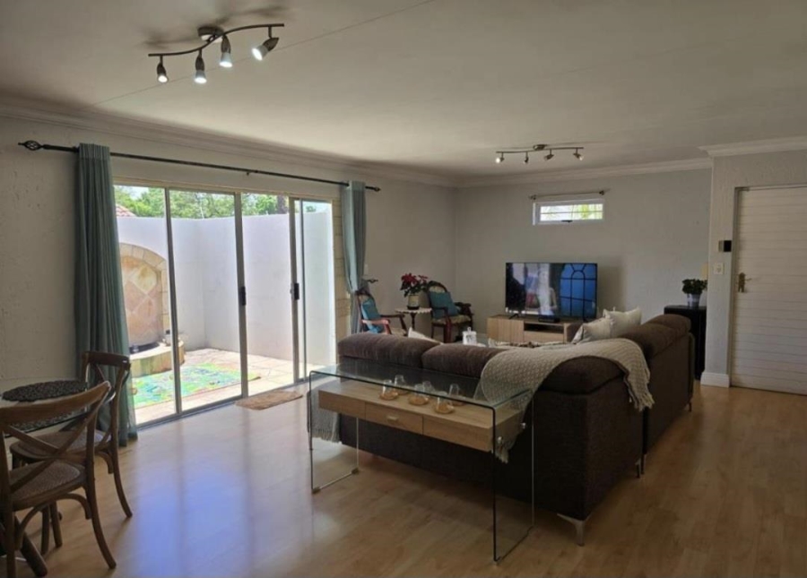 To Let 3 Bedroom Property for Rent in Morningside Gauteng