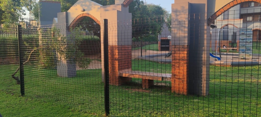 2 Bedroom Property for Sale in Carlswald North Gauteng