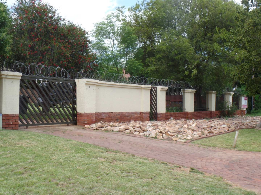 0 Bedroom Property for Sale in Waterkloof Glen Gauteng
