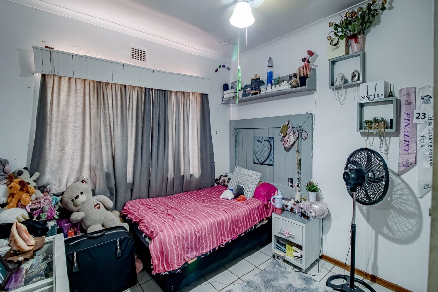 6 Bedroom Property for Sale in Valhalla Gauteng