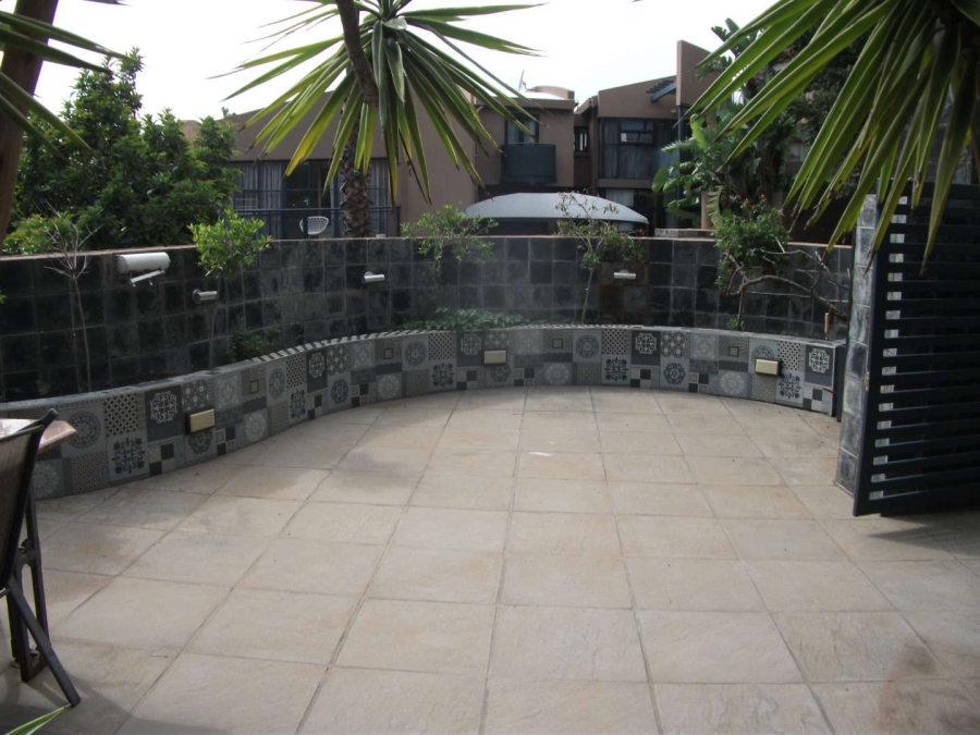 3 Bedroom Property for Sale in Bassonia Gauteng