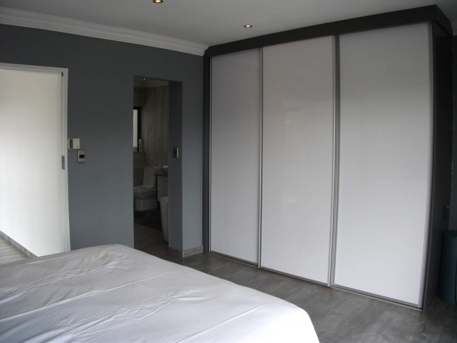 3 Bedroom Property for Sale in Bassonia Gauteng