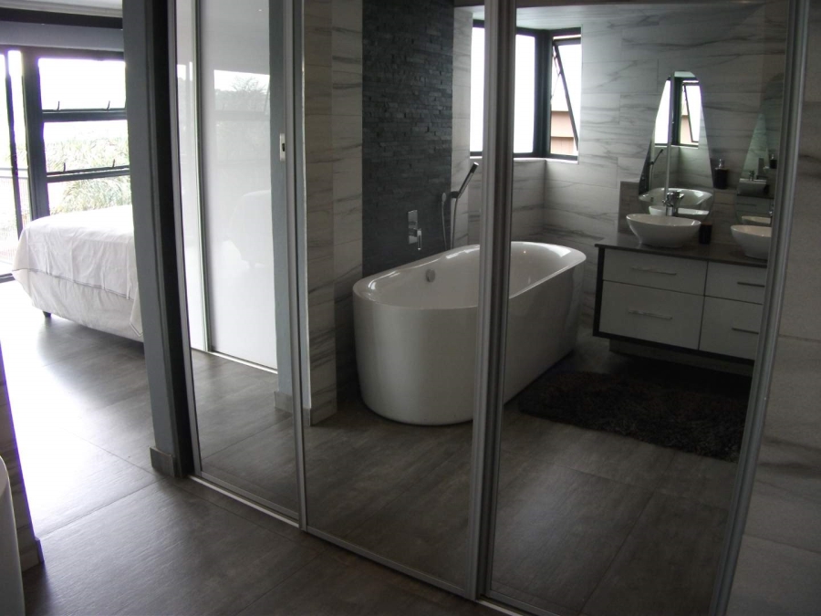 3 Bedroom Property for Sale in Bassonia Gauteng