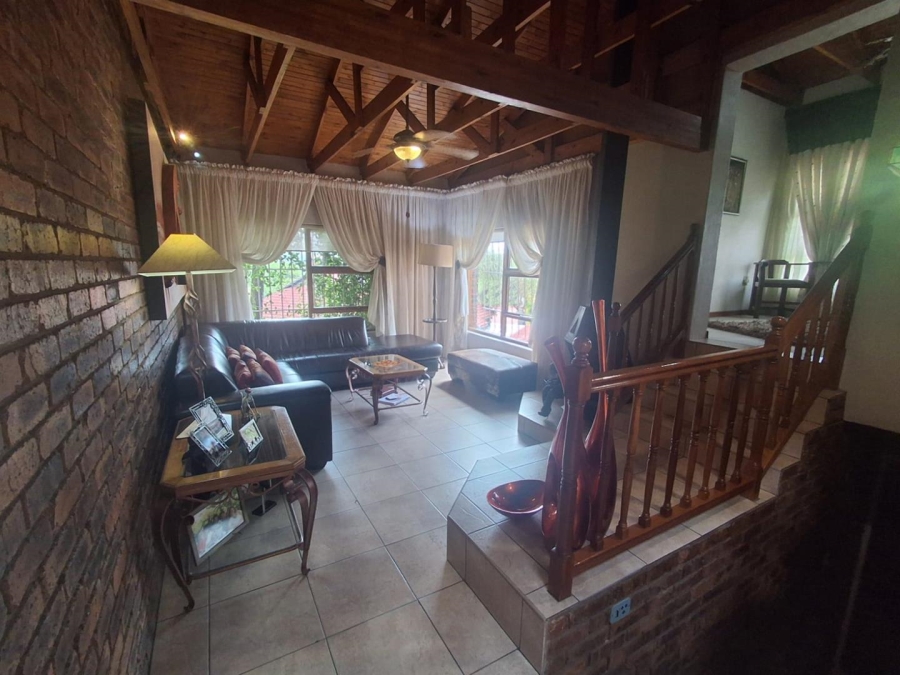 3 Bedroom Property for Sale in Mulbarton Gauteng