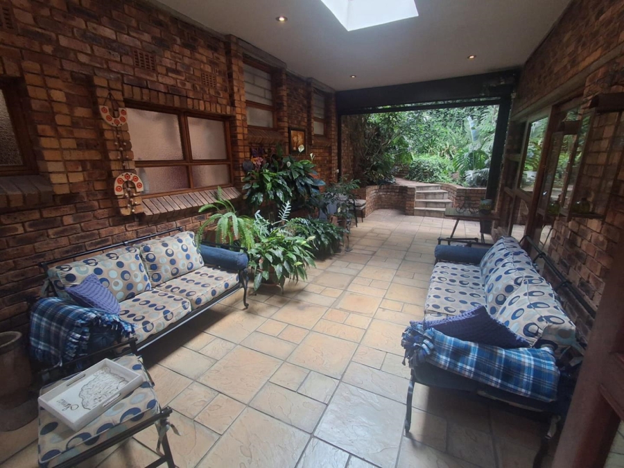 3 Bedroom Property for Sale in Mulbarton Gauteng