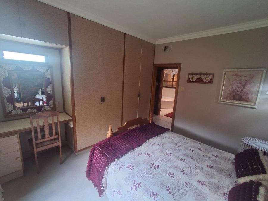 3 Bedroom Property for Sale in Mulbarton Gauteng