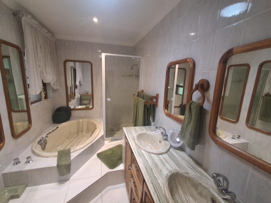 3 Bedroom Property for Sale in Mulbarton Gauteng