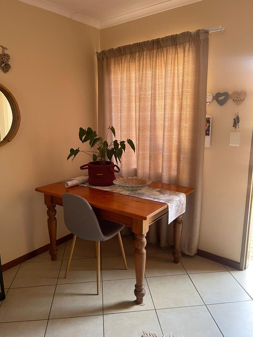 2 Bedroom Property for Sale in Mooikloof Ridge Gauteng