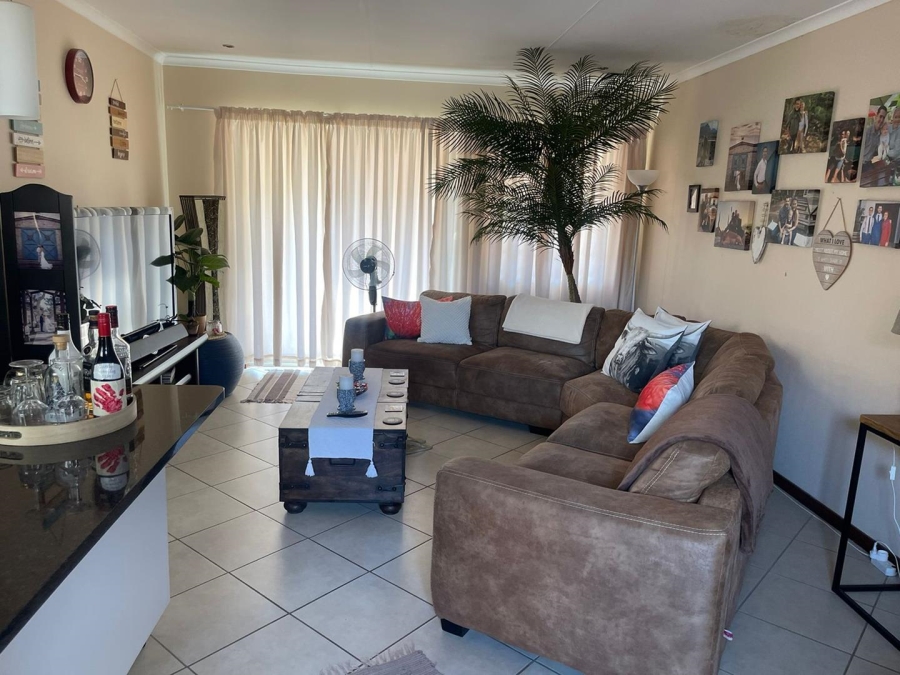 2 Bedroom Property for Sale in Mooikloof Ridge Gauteng