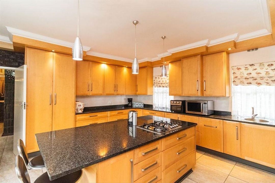 4 Bedroom Property for Sale in Sunward Park Gauteng