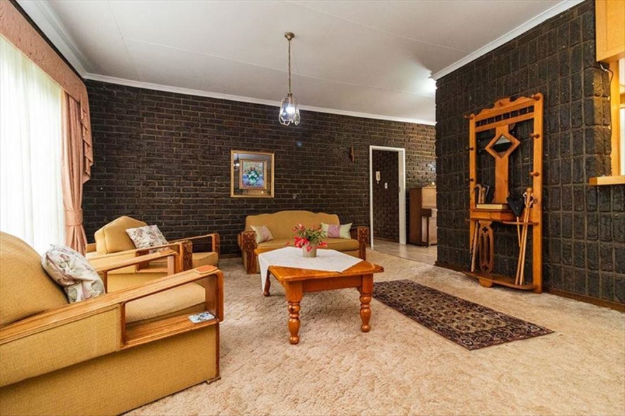 4 Bedroom Property for Sale in Sunward Park Gauteng