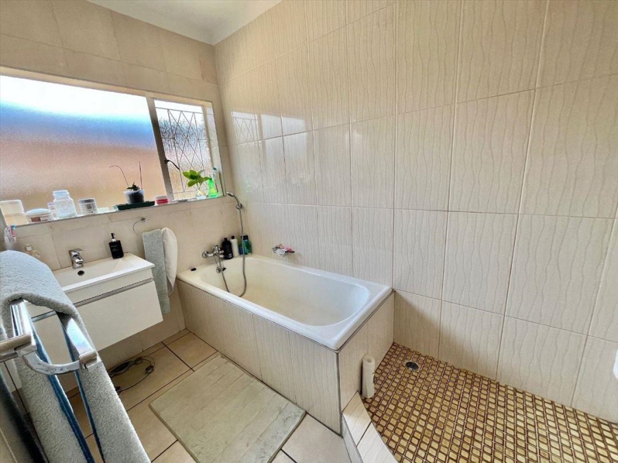 3 Bedroom Property for Sale in Van Dyk Park Gauteng