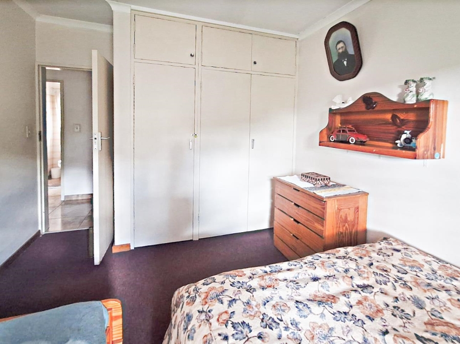 4 Bedroom Property for Sale in Garsfontein Gauteng