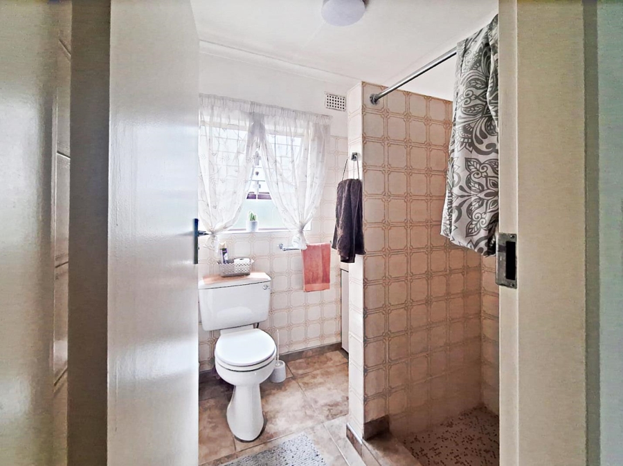 4 Bedroom Property for Sale in Garsfontein Gauteng