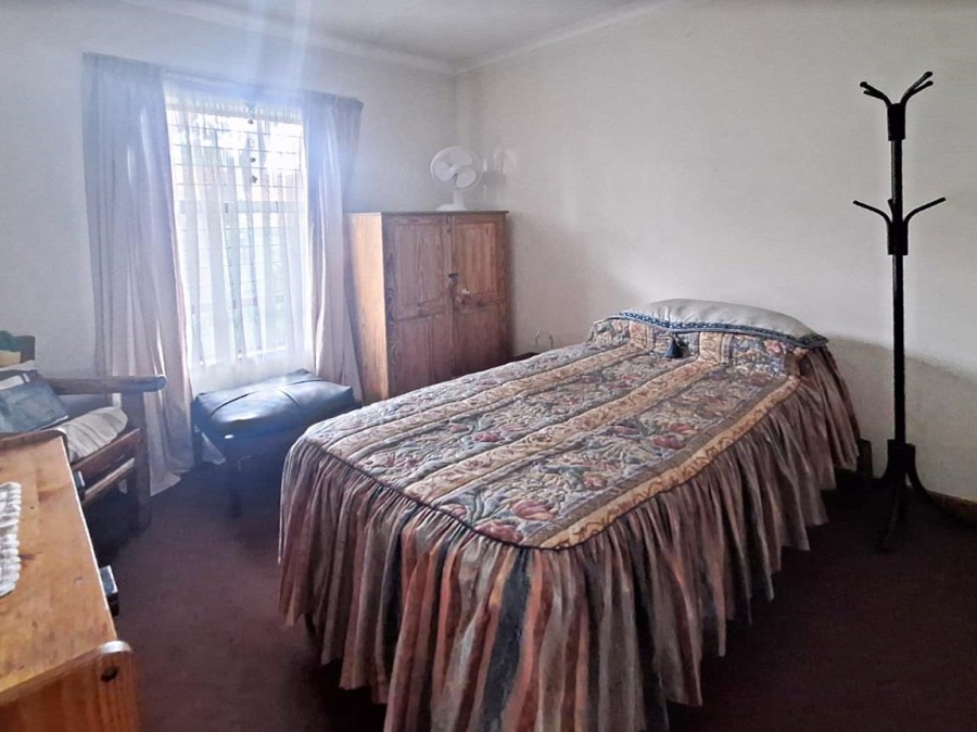 4 Bedroom Property for Sale in Garsfontein Gauteng