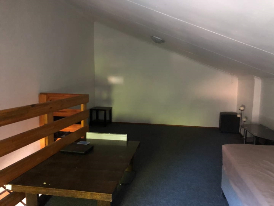 To Let 2 Bedroom Property for Rent in Weltevreden Park Gauteng