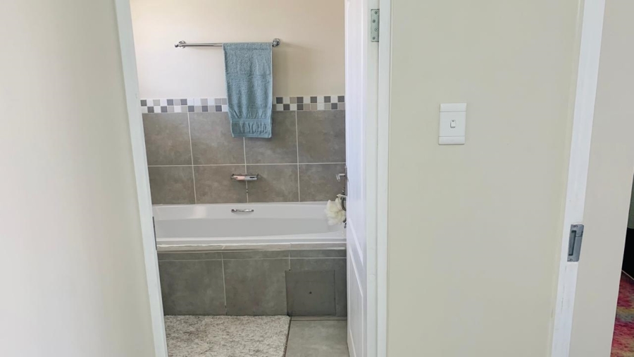 3 Bedroom Property for Sale in Roodeplaat Gauteng