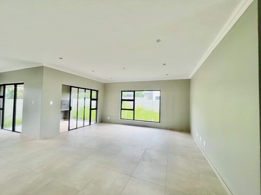 4 Bedroom Property for Sale in Roodeplaat Gauteng