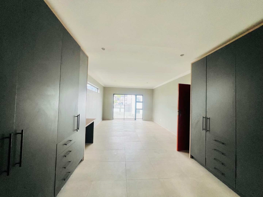 4 Bedroom Property for Sale in Roodeplaat Gauteng