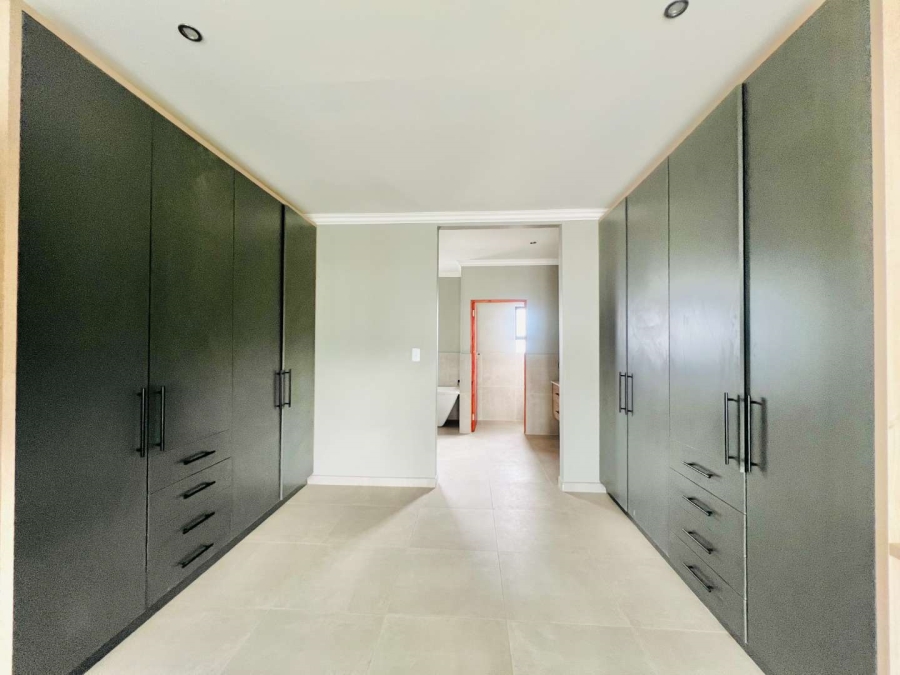 4 Bedroom Property for Sale in Roodeplaat Gauteng