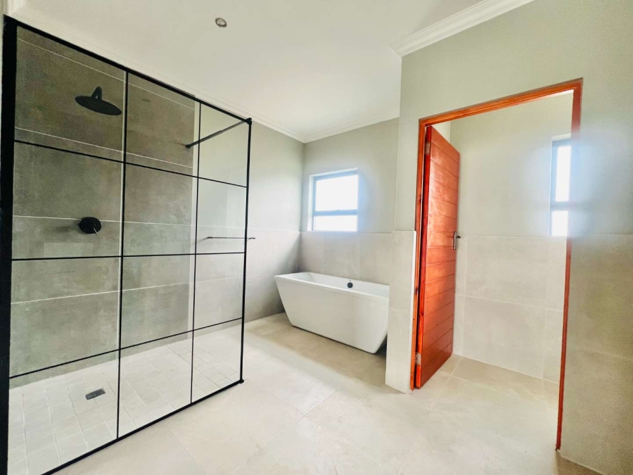 4 Bedroom Property for Sale in Roodeplaat Gauteng