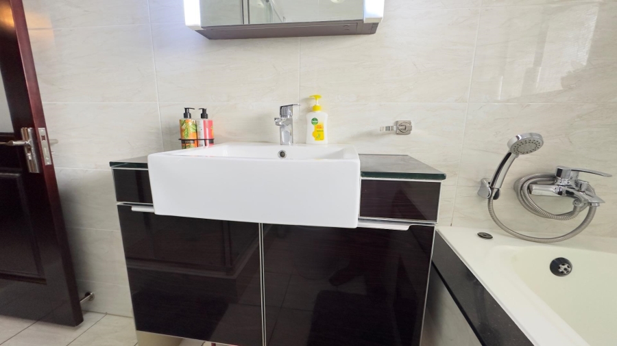 2 Bedroom Property for Sale in Craigavon Gauteng