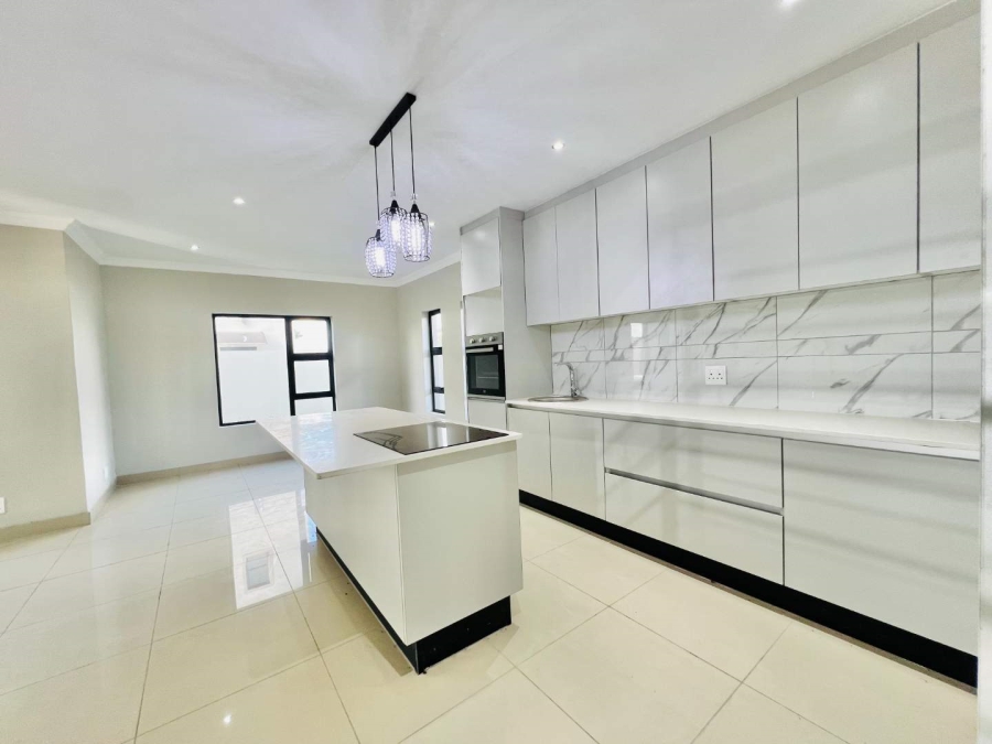 4 Bedroom Property for Sale in Roodeplaat Gauteng