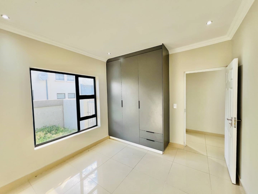 4 Bedroom Property for Sale in Roodeplaat Gauteng