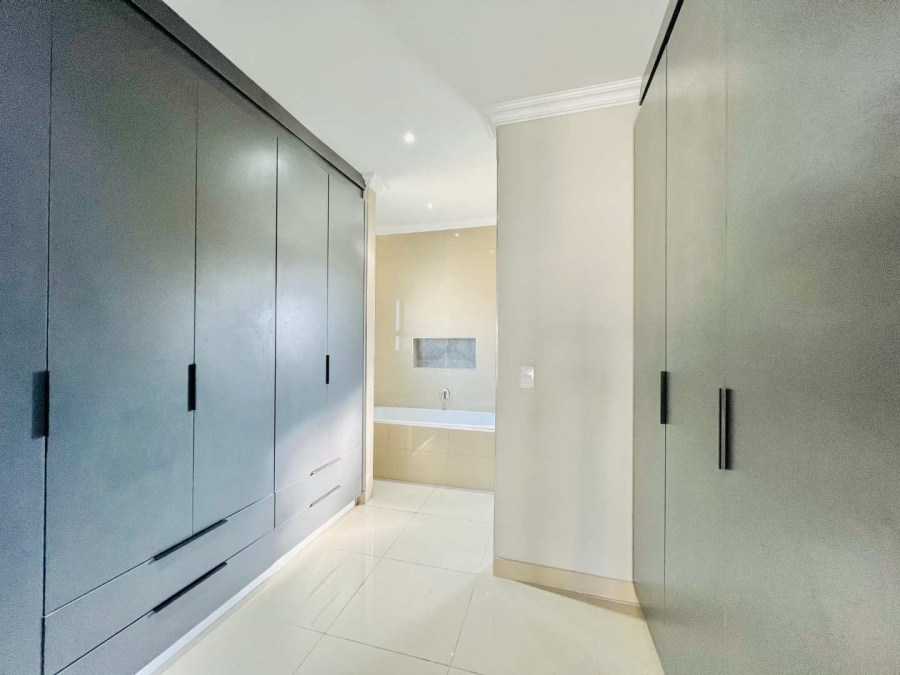 4 Bedroom Property for Sale in Roodeplaat Gauteng