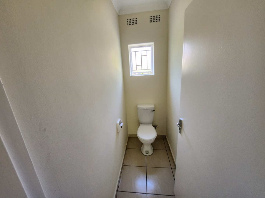 To Let 2 Bedroom Property for Rent in Ferndale Gauteng