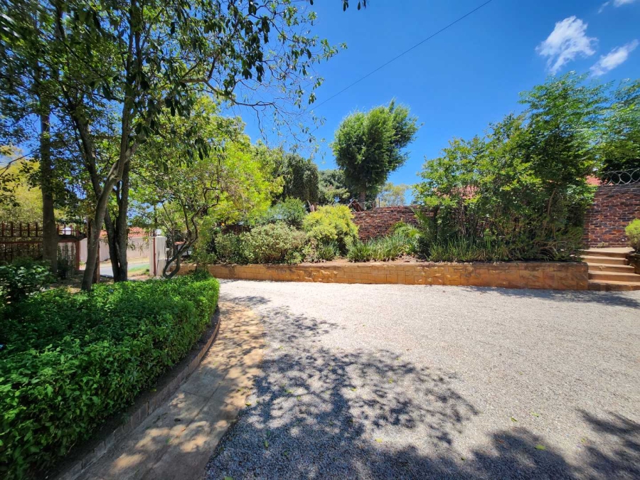 To Let 2 Bedroom Property for Rent in Ferndale Gauteng