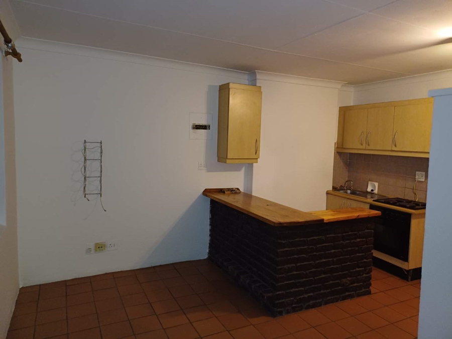 To Let 1 Bedroom Property for Rent in Albertville Gauteng
