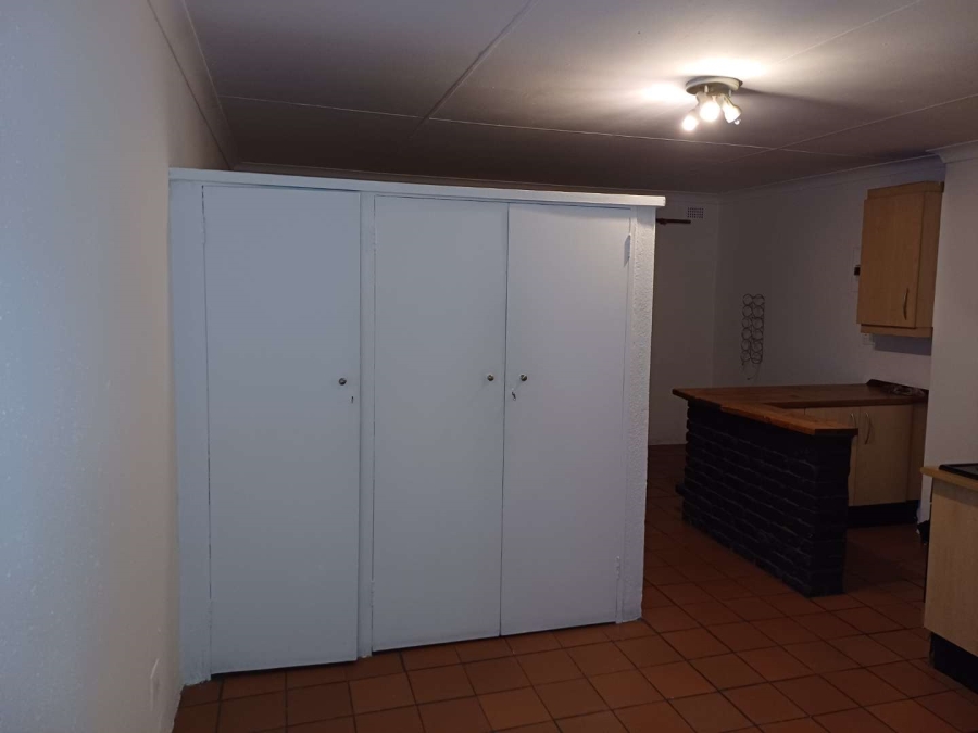To Let 1 Bedroom Property for Rent in Albertville Gauteng