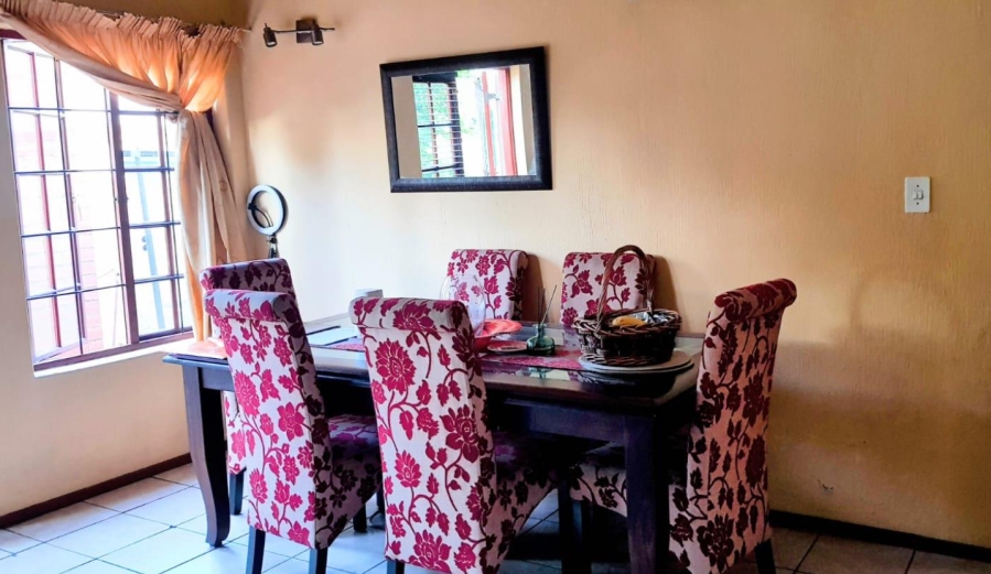 3 Bedroom Property for Sale in Equestria Gauteng