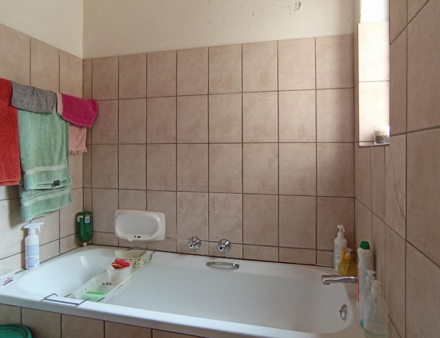 3 Bedroom Property for Sale in Equestria Gauteng