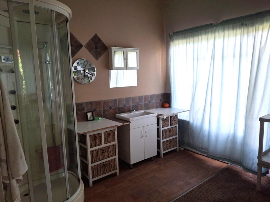 5 Bedroom Property for Sale in Moreleta Park Gauteng