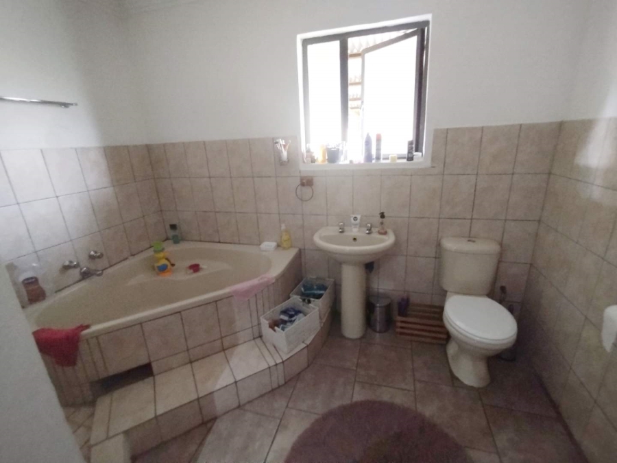 3 Bedroom Property for Sale in Pretoria North Gauteng