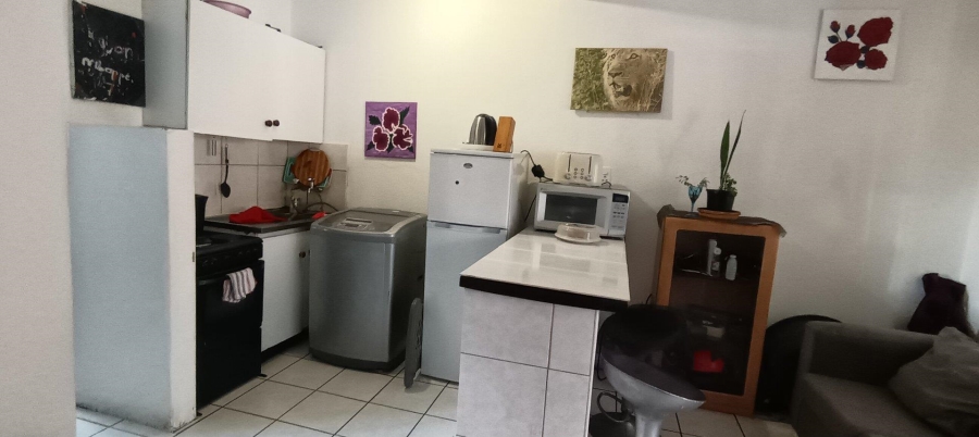 1 Bedroom Property for Sale in Albertville Gauteng