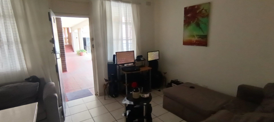 1 Bedroom Property for Sale in Albertville Gauteng