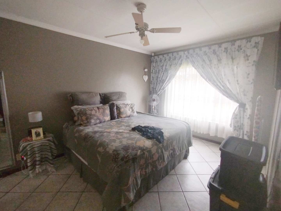 3 Bedroom Property for Sale in Karenpark Gauteng