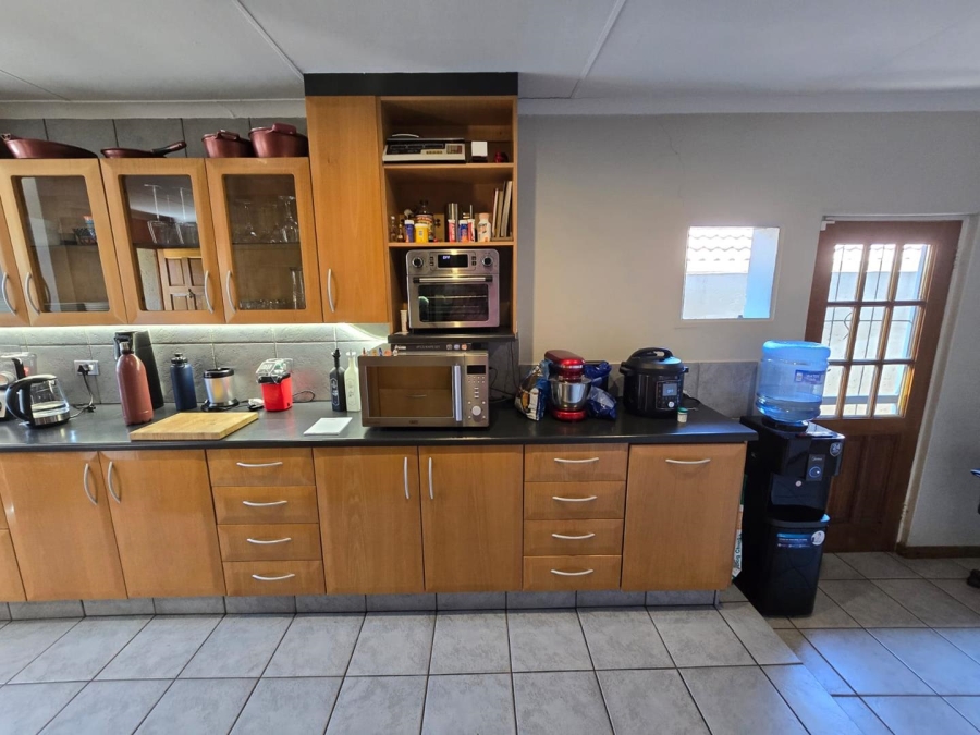 3 Bedroom Property for Sale in Van Riebeeck Park Gauteng