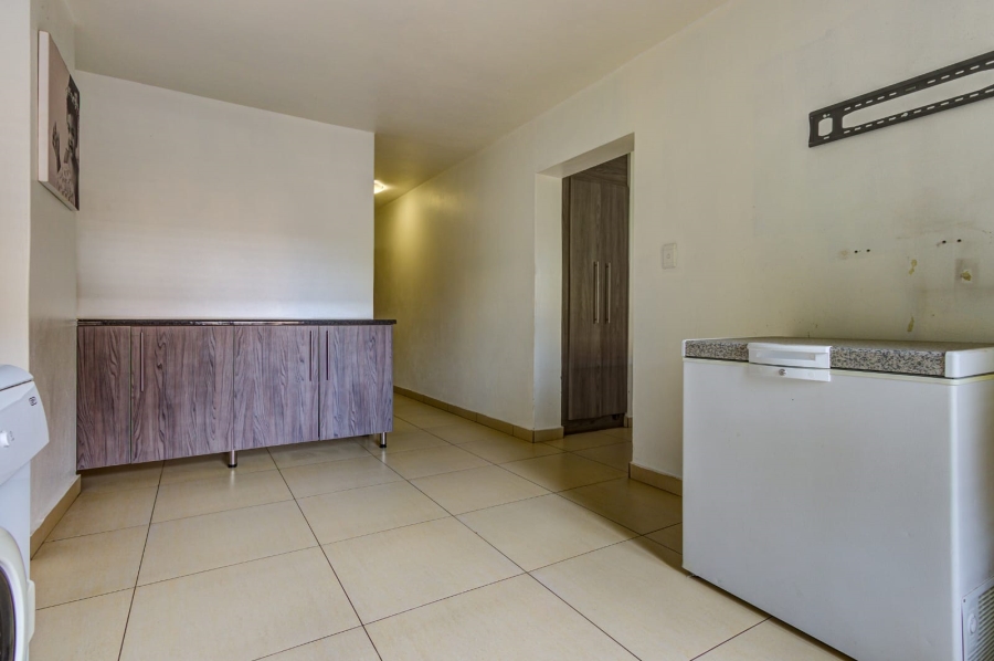 4 Bedroom Property for Sale in Glen Marais Gauteng