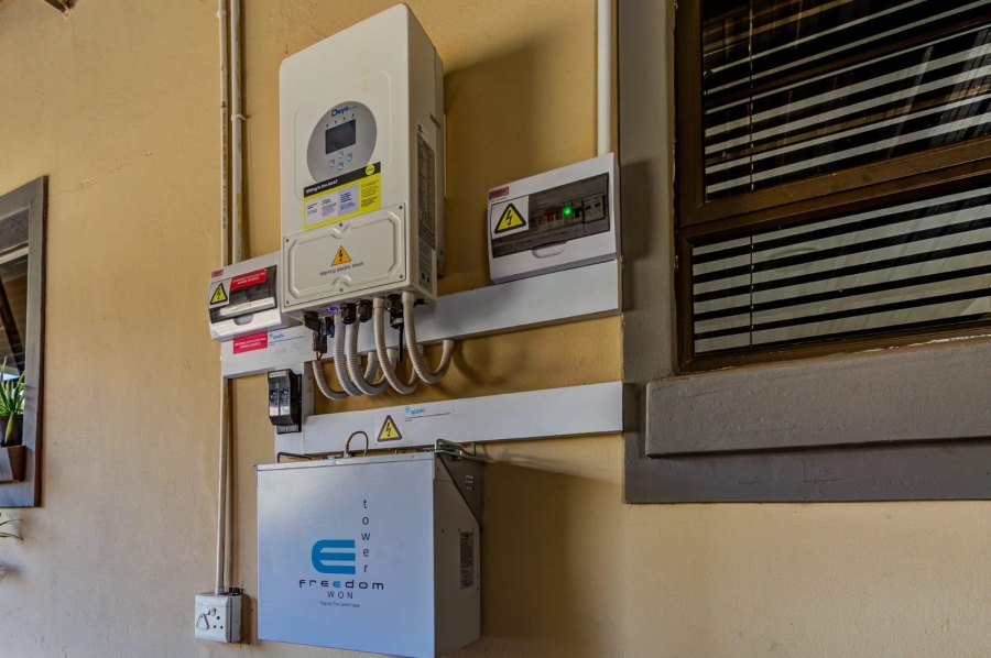 4 Bedroom Property for Sale in Glen Marais Gauteng