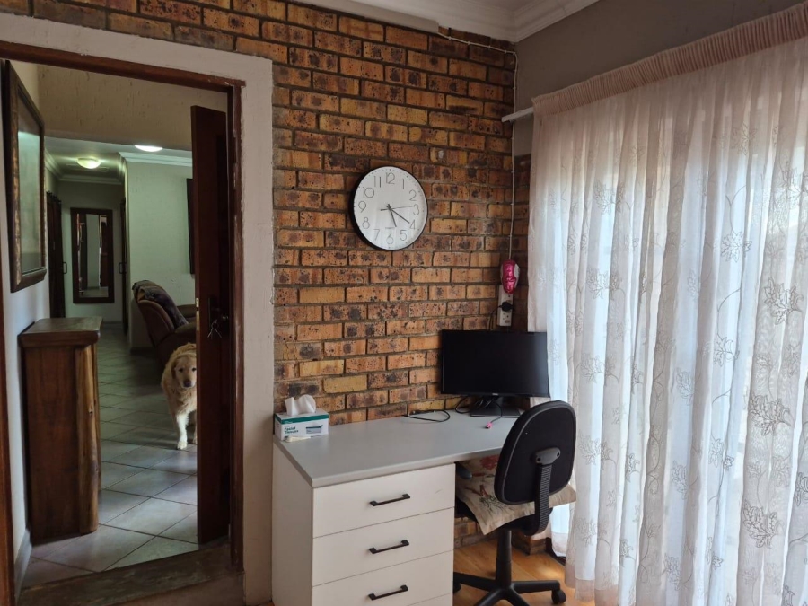2 Bedroom Property for Sale in Pomona Gauteng
