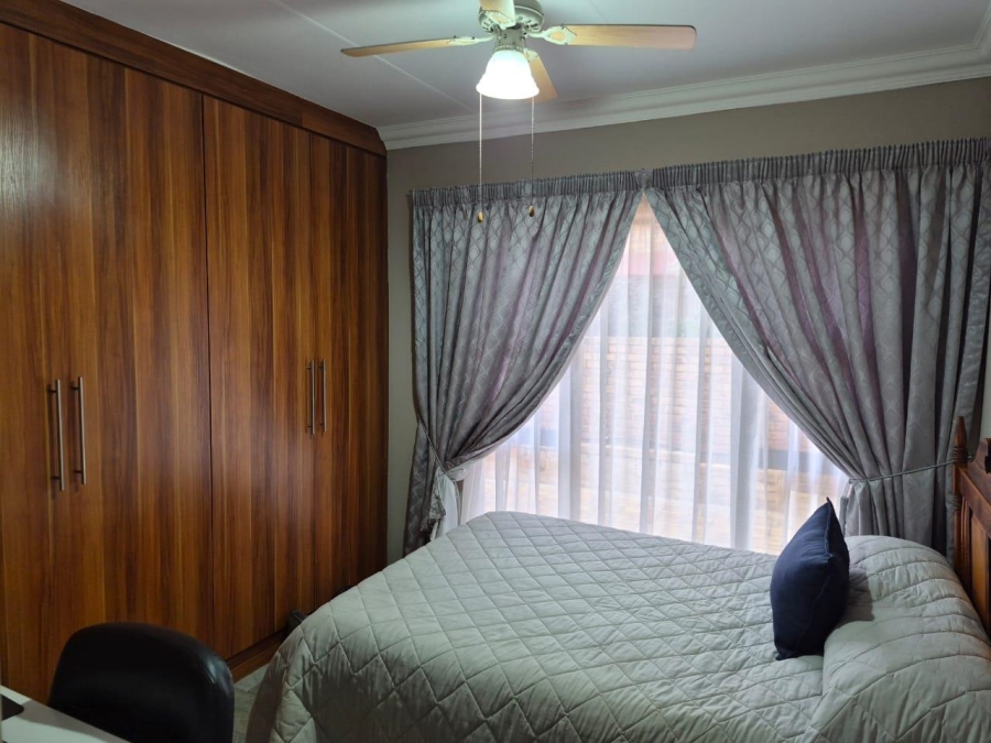 2 Bedroom Property for Sale in Pomona Gauteng