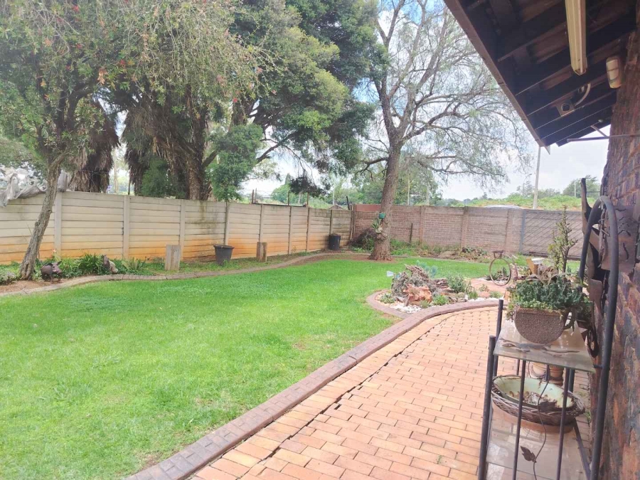 4 Bedroom Property for Sale in Pomona Gauteng
