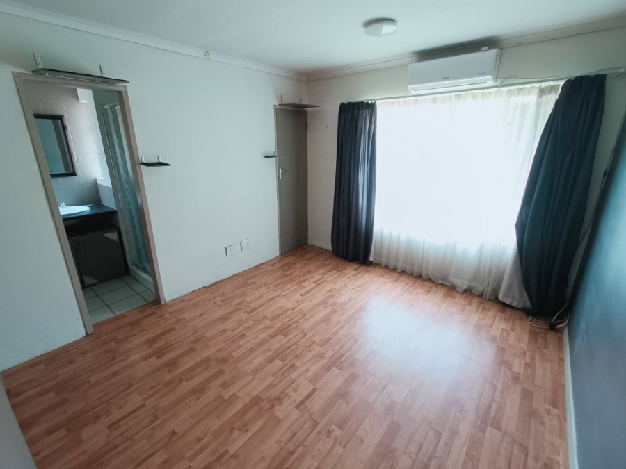 3 Bedroom Property for Sale in Clubview Gauteng