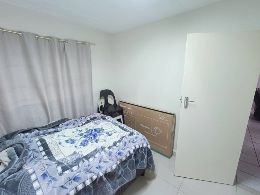 2 Bedroom Property for Sale in Die Hoewes Gauteng