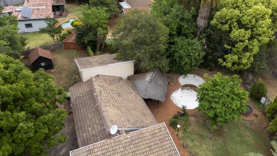 3 Bedroom Property for Sale in Wierdapark Gauteng