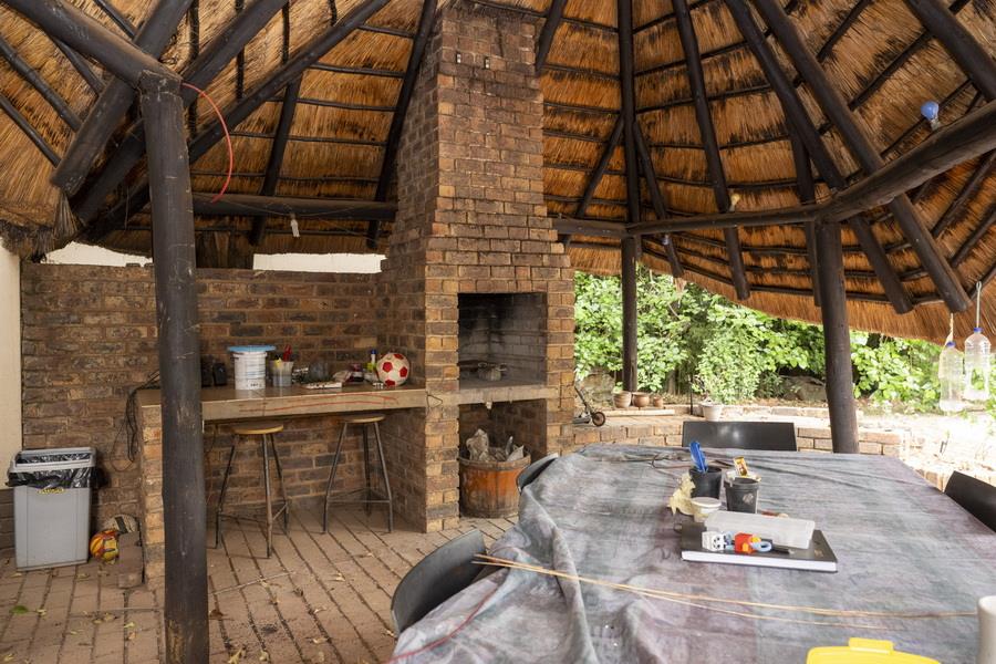 3 Bedroom Property for Sale in Wierdapark Gauteng